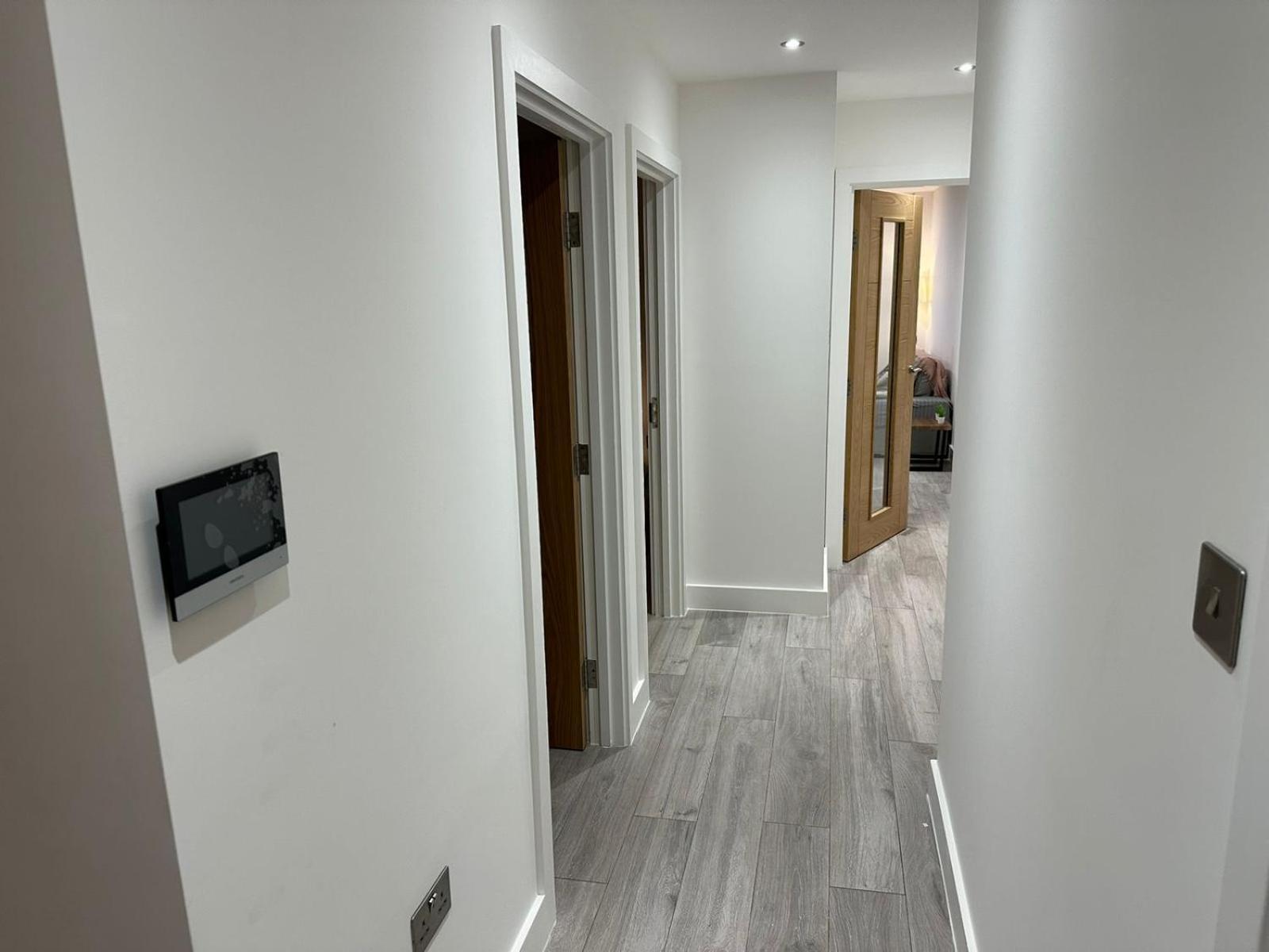 Kensington House By Solitaire Suites Slough Buitenkant foto